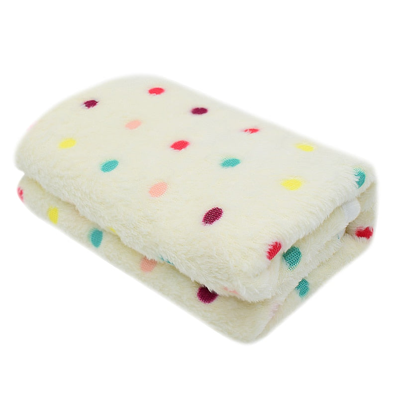 Cozy Dots Pup Blanket