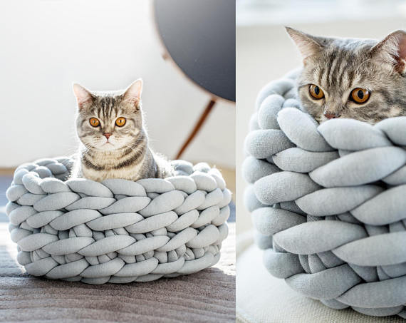 Chunky Knit Dog Bed