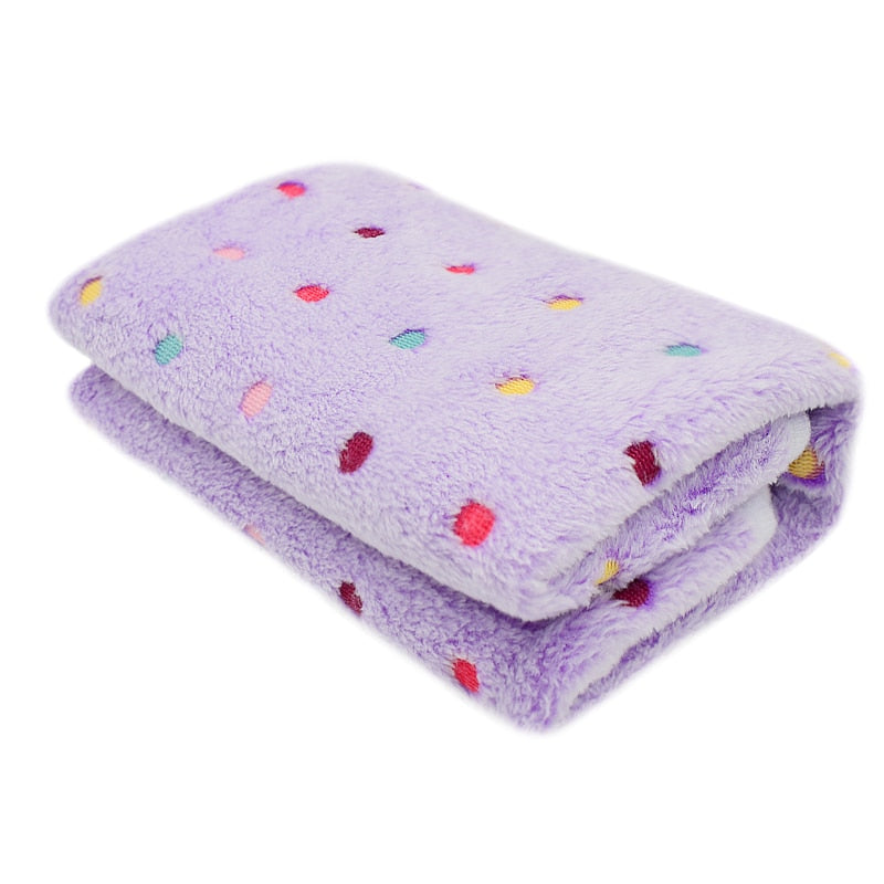 Cozy Dots Pup Blanket